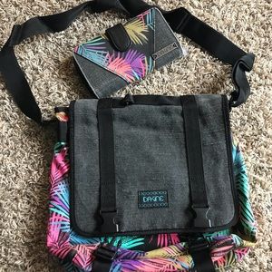 Dakine Purse and Wallet